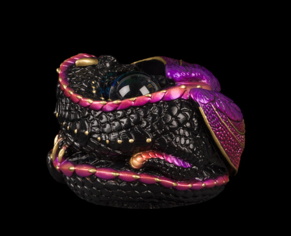 Curled Dragon - Black Gold - Image 3