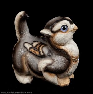 Crouching Griffin Chick - Silver Wolf color