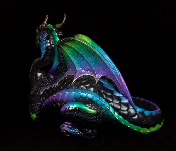 Lap Dragon - Black Violet Peacock