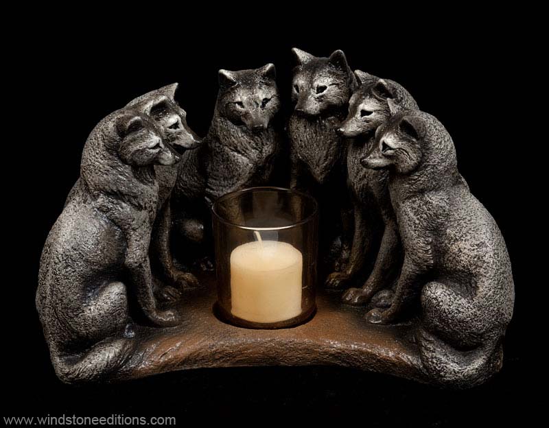 Wolf Council Candle Lamp