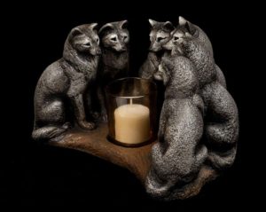 Wolf Council Candle Lamp