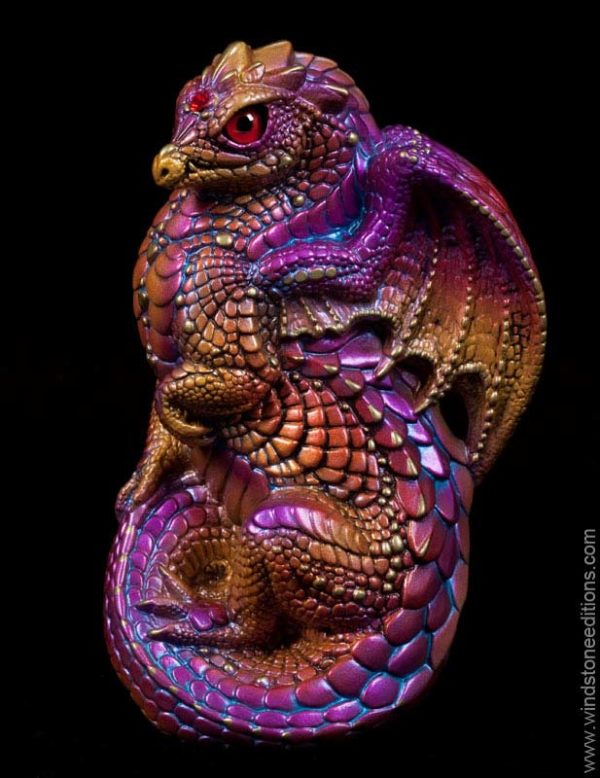 Windstone Editions collectible dragon figurine - Young Dragon - Violet Flame