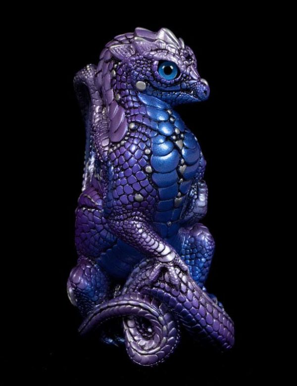 Windstone Editions collectible dragon figurine - Young Dragon - Tanzanite
