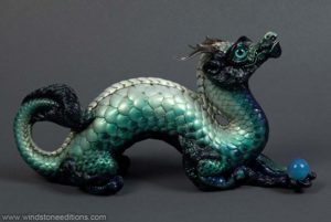 Borealis Oriental Dragon by Windstone Editions