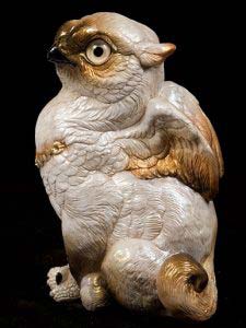 Bronze Point Siamese Sitting Griffin Chick by Windstone Editions