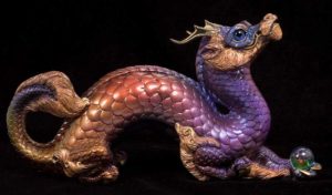 Sugar Plum Oriental Dragon by Windstone Editions
