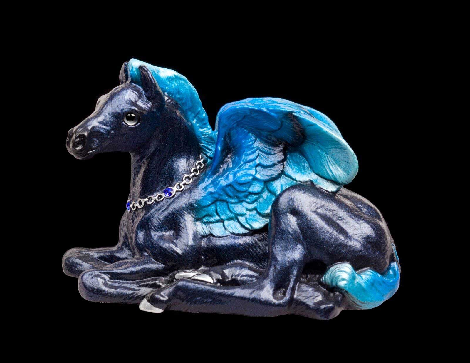 20221019-Twilight-Sapphire-Baby-Pegasus-Test-Paint-1-by-Gina