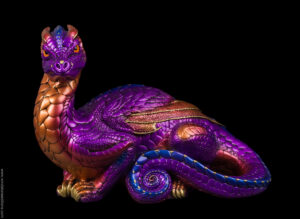 Toaster Dragon fantasy figurine in amethyst purple. Hand-painted collectable sculpture by Windstone Editions