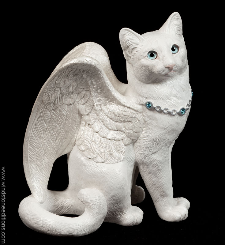 flip_flap_cat_snow_white_1