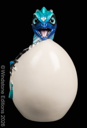 Hatching Emperor Dragon Blue Morpho Pic2