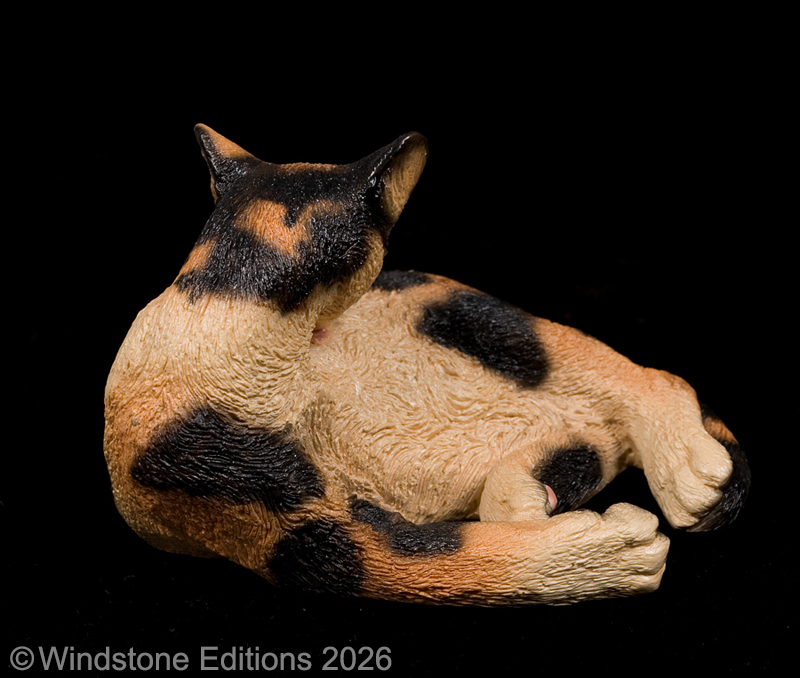 Licking Cat Statuette by Windstone Editions