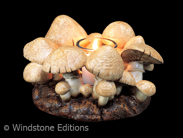Mushroom Ring Candlelamp by Windstone Editions