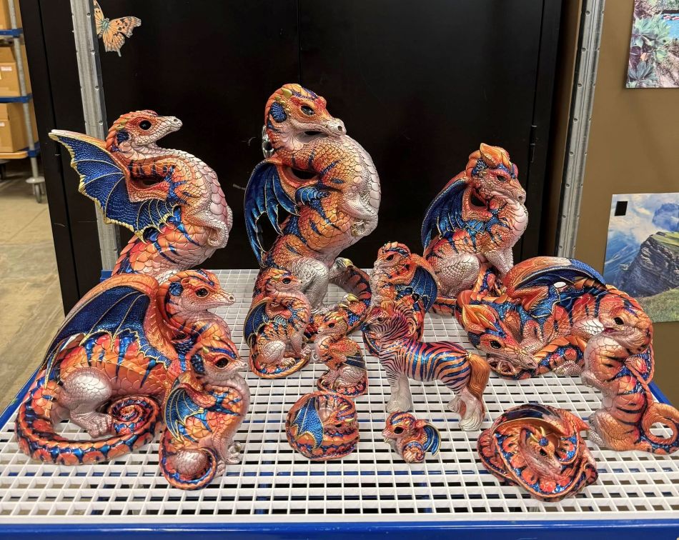 Windstone_test-paints_colorshift-blue-orange_group_950wide