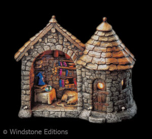 Wizard's Retreat Candlelamp by Windstone Editions