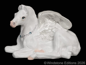Baby Pegasus Snow White fantasy figurine. Hand-painted collectable sculpture by Windstone Editions