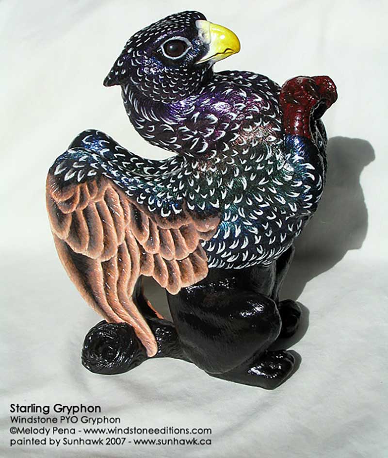 Starling Gryphon – Sunlit Right Side 